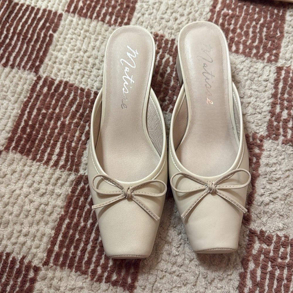Ivory Heeled Mule - Matisse Basilio
